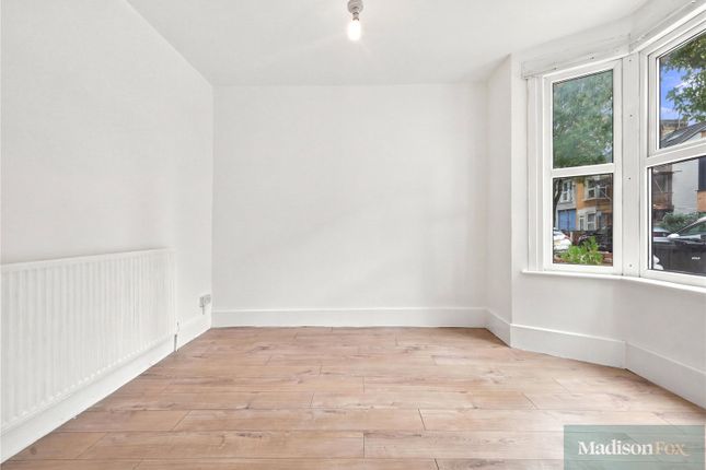 Buckland Road, London photo 3