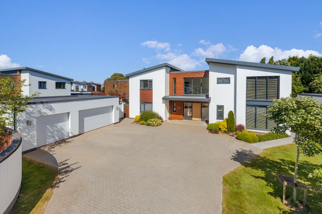 A01 -  Holland Park, Exeter - 250522