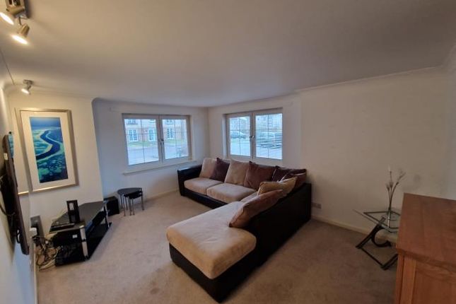 Thumbnail Flat to rent in Mackie Place, Elrick, Westhill
