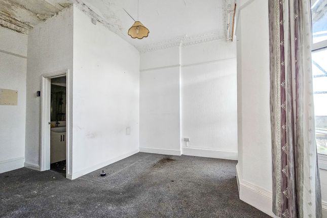 16-17 Larkstone Terrace, Hillsborough Road, Ilfracombe photo 5