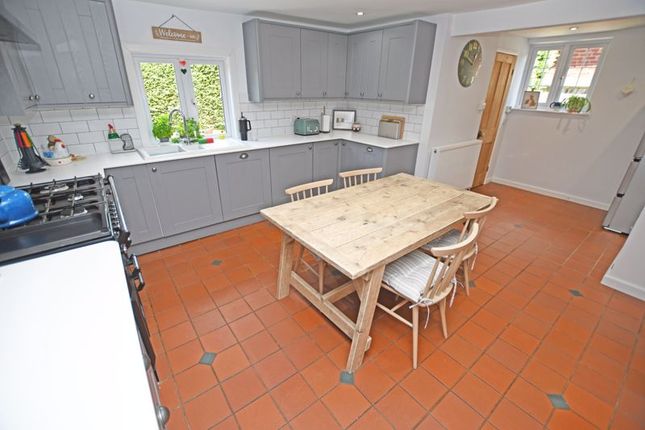 Primula Cottage, Leeds Road, Maidstone photo 4