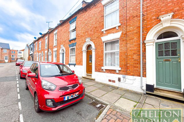 Thumbnail Terraced house to rent in Alexandra Road, Northampton