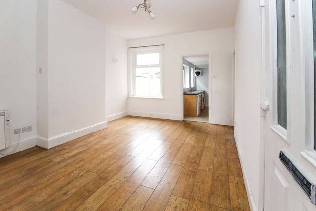 Lower Flat, The Gables,, Andover Road, Ludgershall photo 4