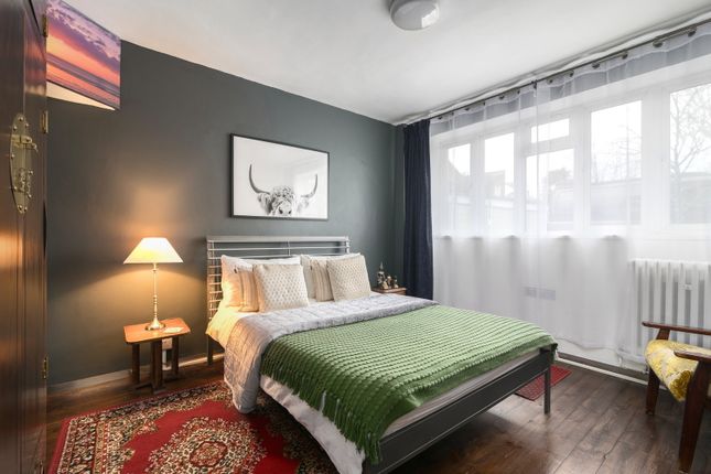1-bed flat on Sandhurst Court,Flat 2, Acre Lane, London, £290,000