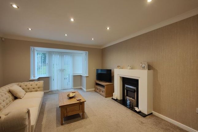 17, Manor House, Wakefield photo 2