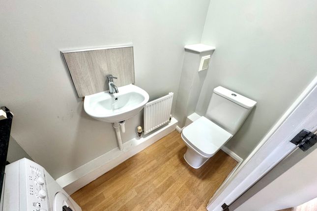 31, Nottingham photo 4
