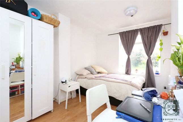57B, Hazelville Road, London photo 4
