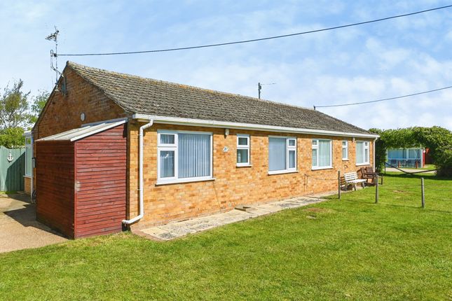 2-bed house on 2, Sea Close, King's Lynn, £165,000