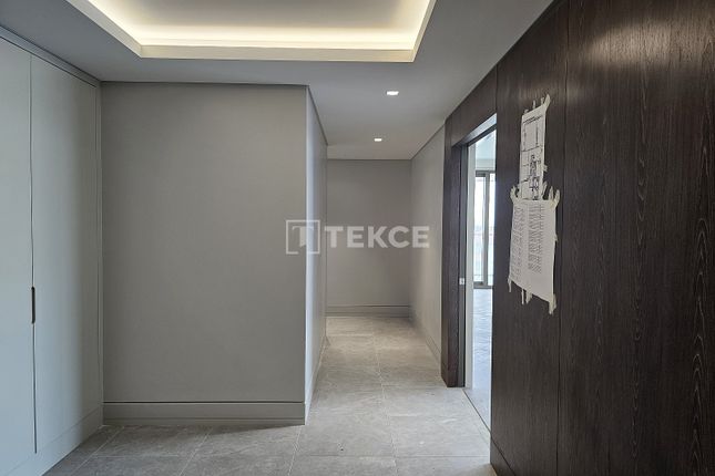 Duplex for sale in Burhaniye, Üsküdar, İstanbul, Türkiye