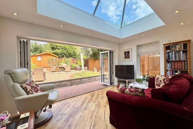 1, Blithfield Avenue, Loughborough photo 2