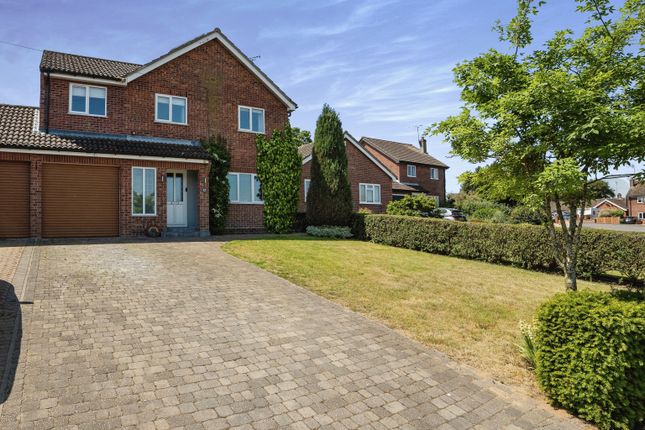 Thumbnail Detached house for sale in Pightle Way, Norwich