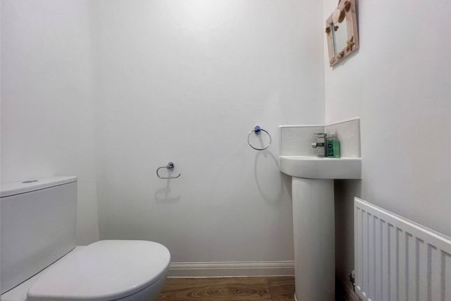 42, Linnet Way, Bristol photo 5