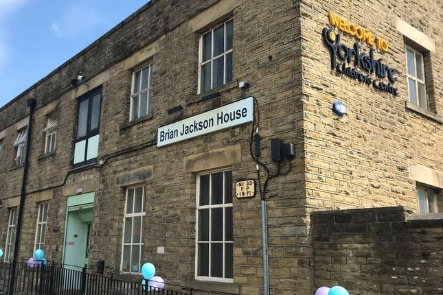 Office to let in Ycc, Brian Jackson House, New North Parade, Huddersfield