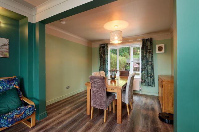 26, Corsebar Drive, Paisley photo 4