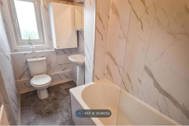 G Lawmuir Crescent, Clydebank photo 5