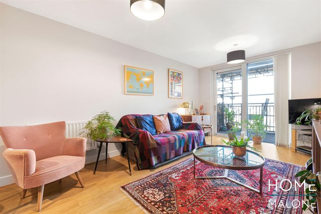 Flat for sale in Raddon Tower, Dalston Square, London
