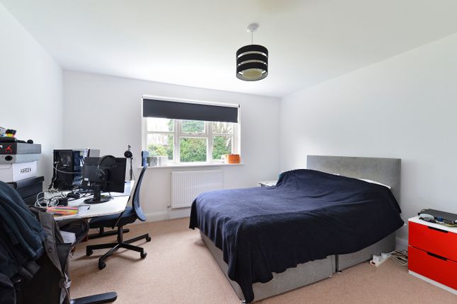 Detached house to rent in The Drive, Godalming