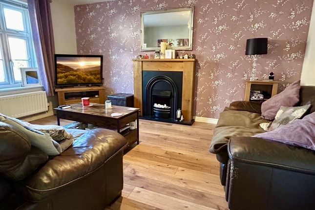 6, Sandbrook Close, Market Drayton photo 2