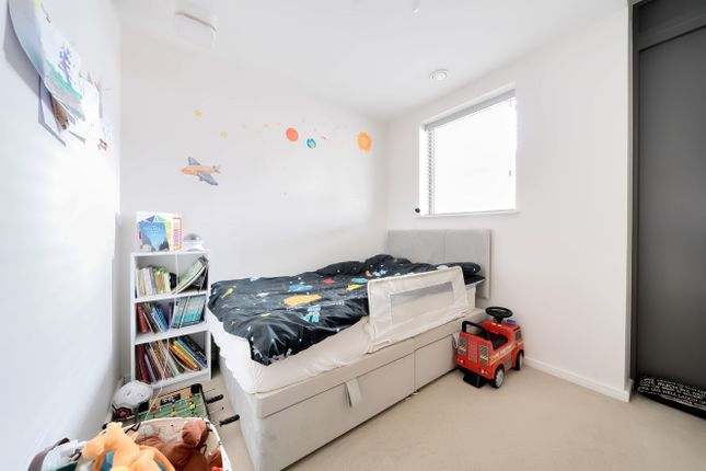 Flat for sale in Pioneer Court, 50 Hammersley Road, London