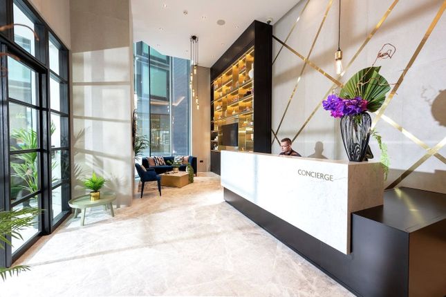 Flat for sale in Vermont House, 250 City Road, London