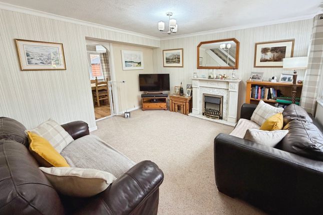 1, Butlers Court, Warminster photo 2