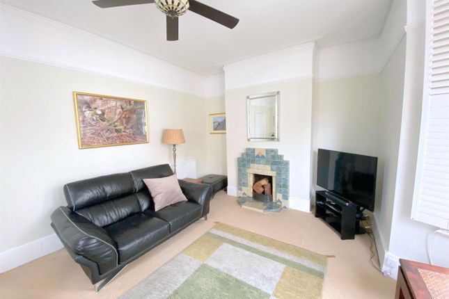 20, Hyde Road, Eastbourne photo 2
