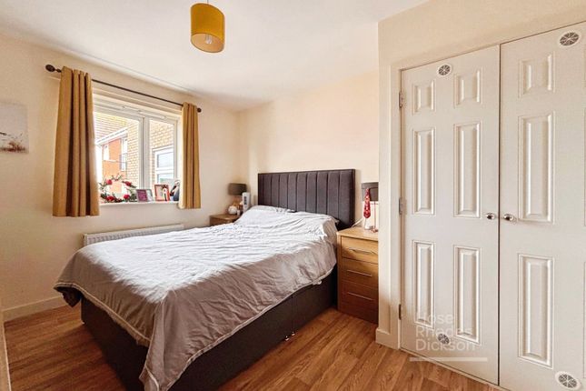 SNG RESALE SO, 2c, Godric Road, Isle of Wight photo 5