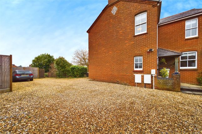 Detached house for sale in Edgecombe Lane, Newbury, Berkshire