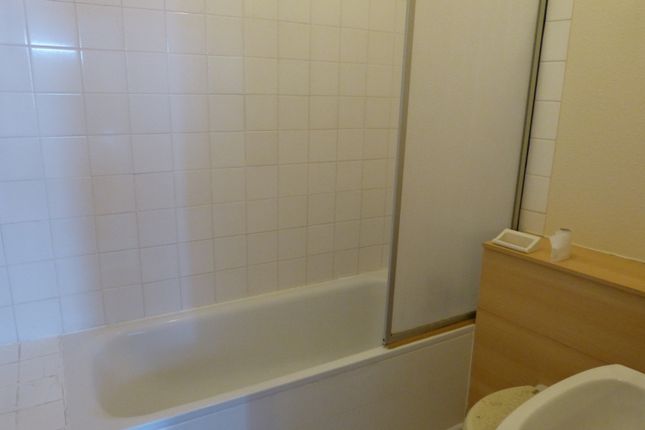 2a North End Road, London photo 5