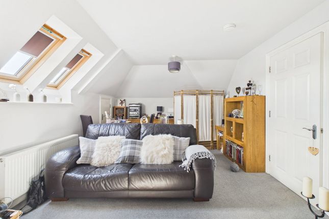 Trafalgar Court, 28,Flat 5, Pavilion Road, Worthing photo 3