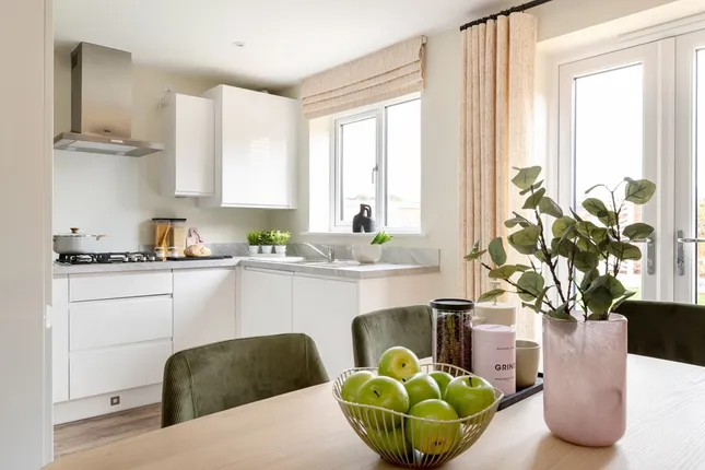 Taylor Wimpey - Mead Fields