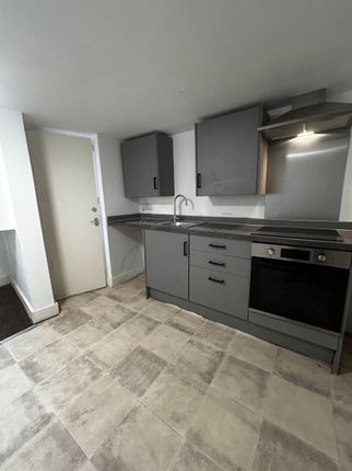 63 Barnsley Road, Pontefract photo 4