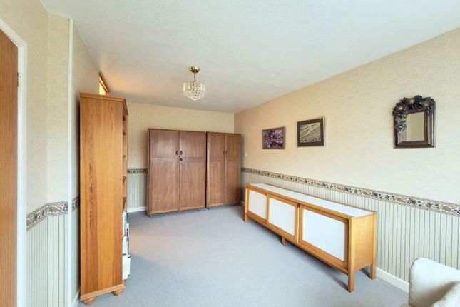 19, Southerndown Avenue, Swansea photo 2