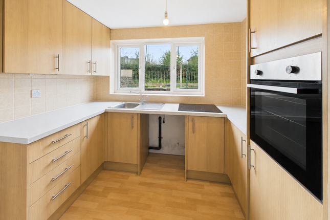 13, Mount Pleasant, Whitby photo 2