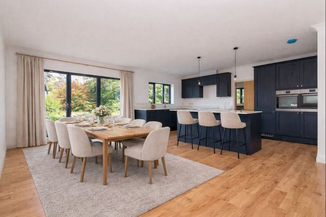 6 Southbrook Grove, Exeter photo 4