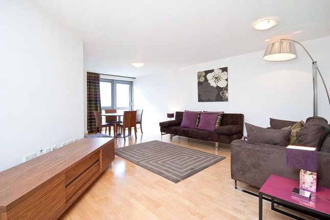 Flat for sale in Naoroji Street, London