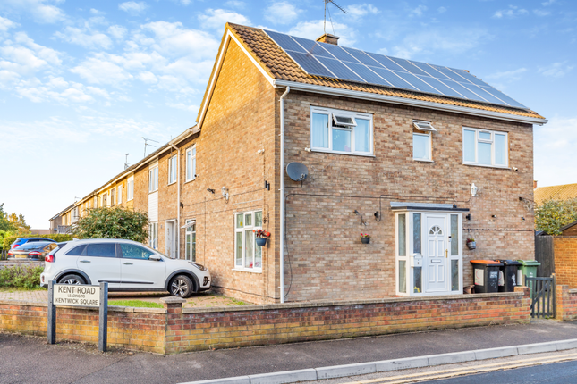 Thumbnail Semi-detached house for sale in Kent Road, Dunstable
