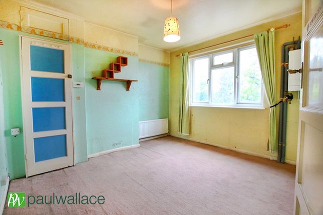 Terraced house for sale in Hillside Crescent, Cheshunt, Waltham Cross