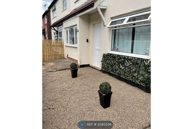 Semi-detached house to rent in King Street, Beeston, Nottingham