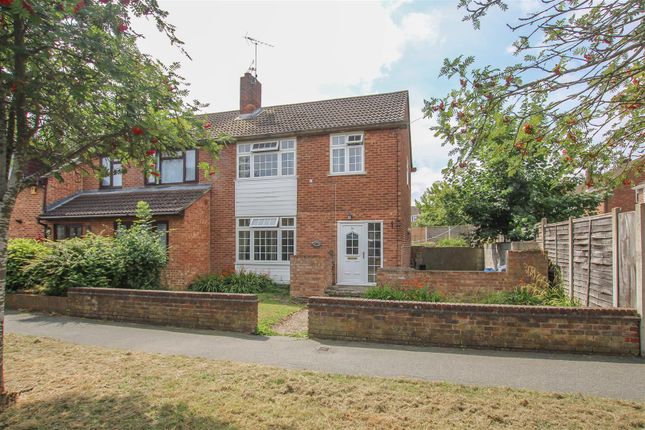 Thumbnail Semi-detached house for sale in Wid Close, Hutton, Brentwood