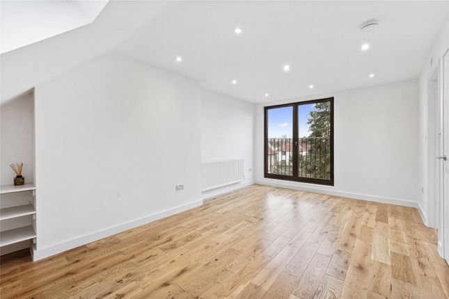 Terraced house for sale in Verdun Road, London