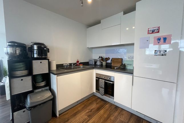 Flat for sale in Waterfront West, Brierley Hill, Dudley