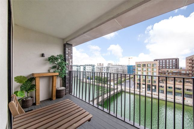 Flat for sale in Aird Point, 1 Lock Side Way, Victoria Dock