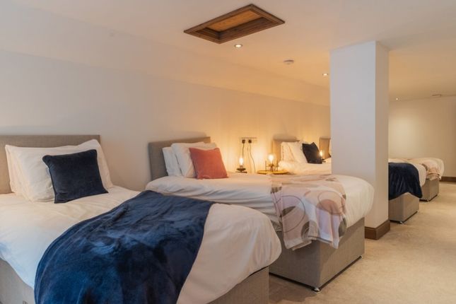 2nd Bed2