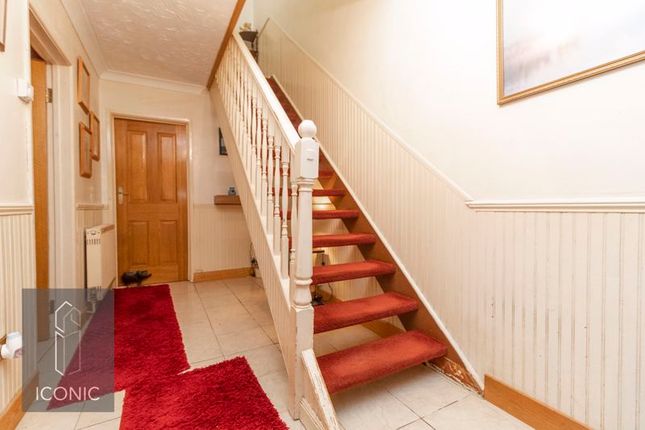 Terraced house for sale in The Street, Felthorpe, Norwich