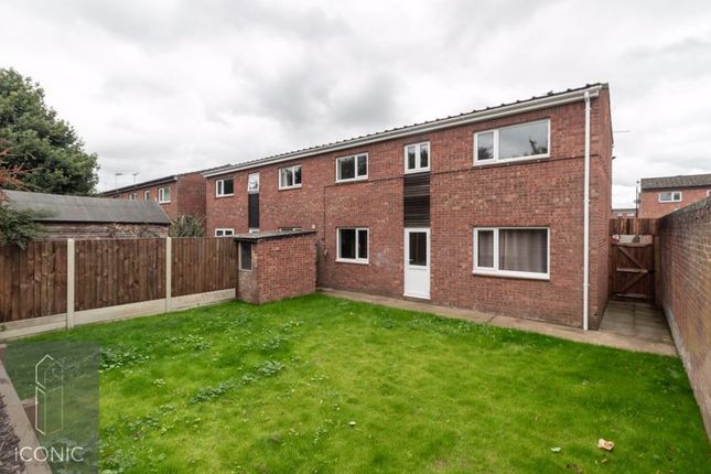 5, Honey Close, Norwich photo 2