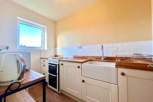 Thumbnail Flat to rent in Selwood, Doncaster Road, East Dene, Rotherham