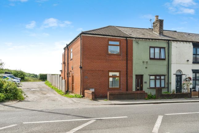 2-bed house on 617, Chorley Road, Bolton, £200,000