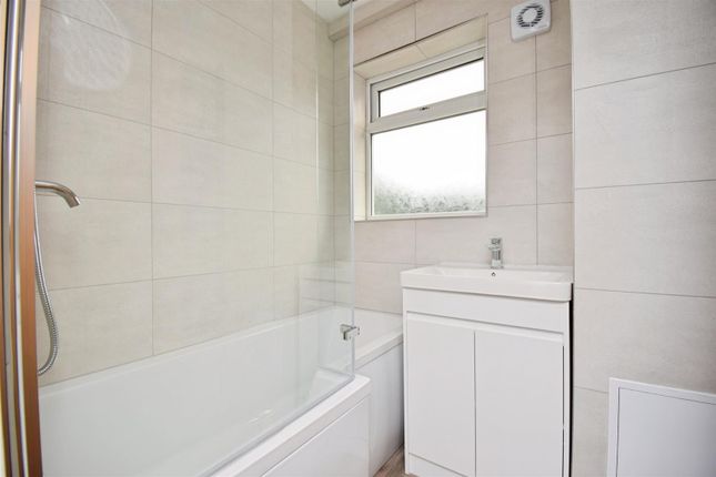 5, Berkeley Court, North Lincolnshire photo 4