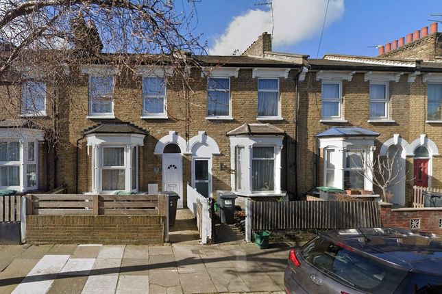 3-bed house on 61, Birkbeck Road, London, £2,700/mo